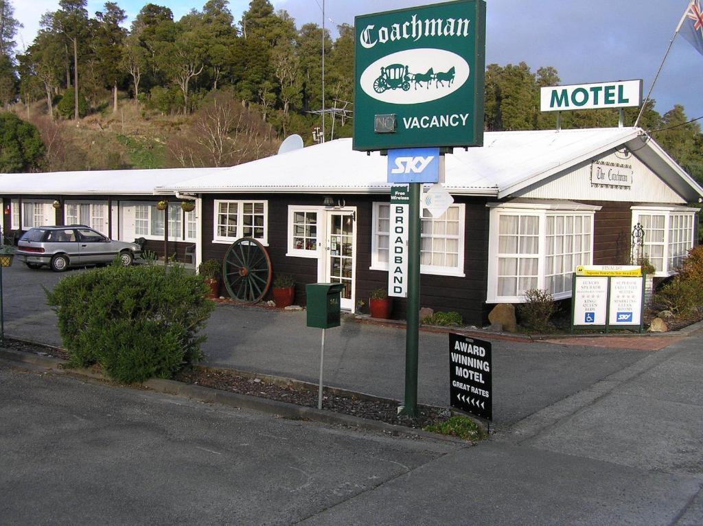 Coachman Motel ไตฮาปิ ภายนอก รูปภาพ